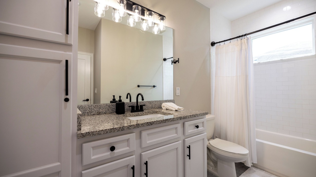 Photo of Bathroom in Tampa Heights