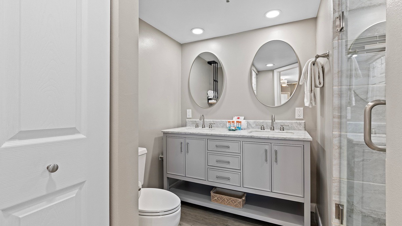 Photo of Bathroom in New Smyrna Beach
