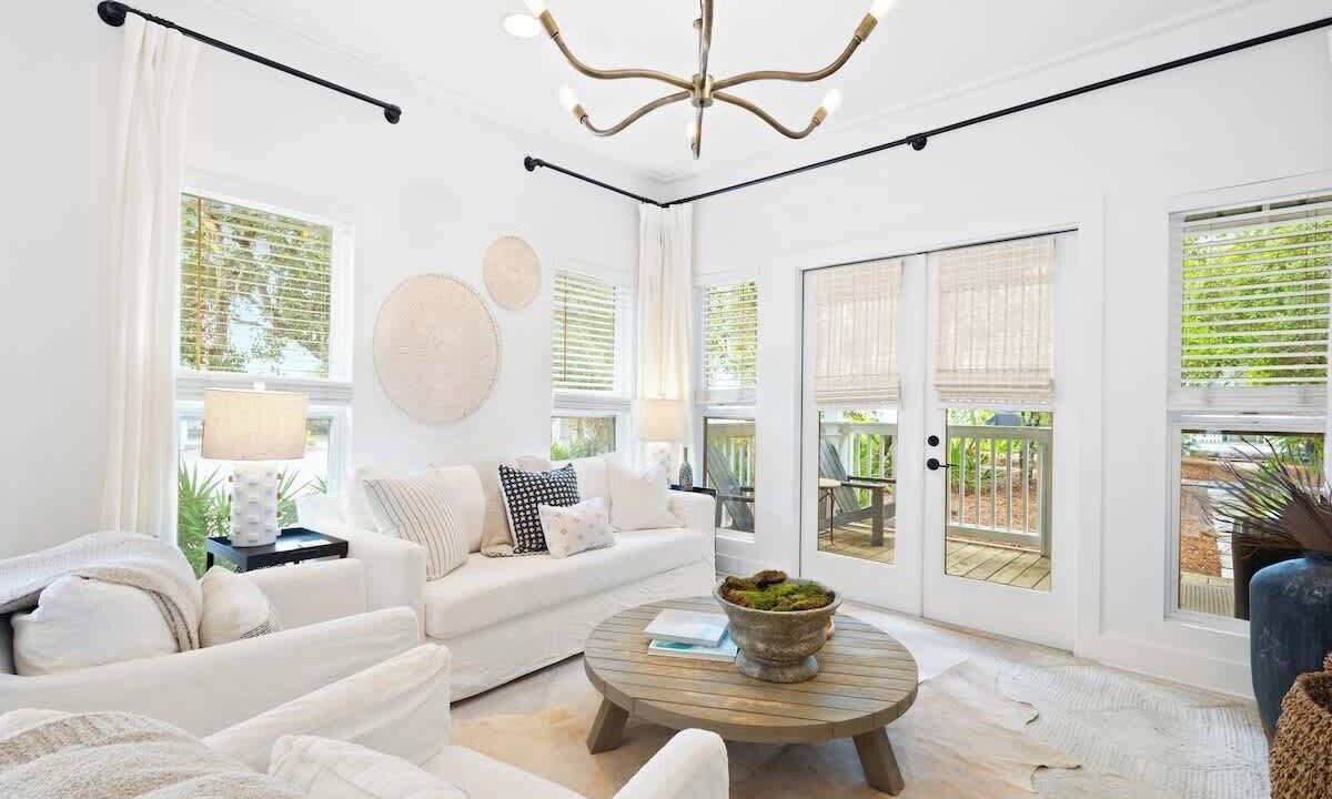 Photo of Livingroom in Seacrest