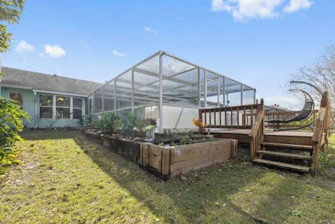 Photo of Outdoor in Berkeley Manor