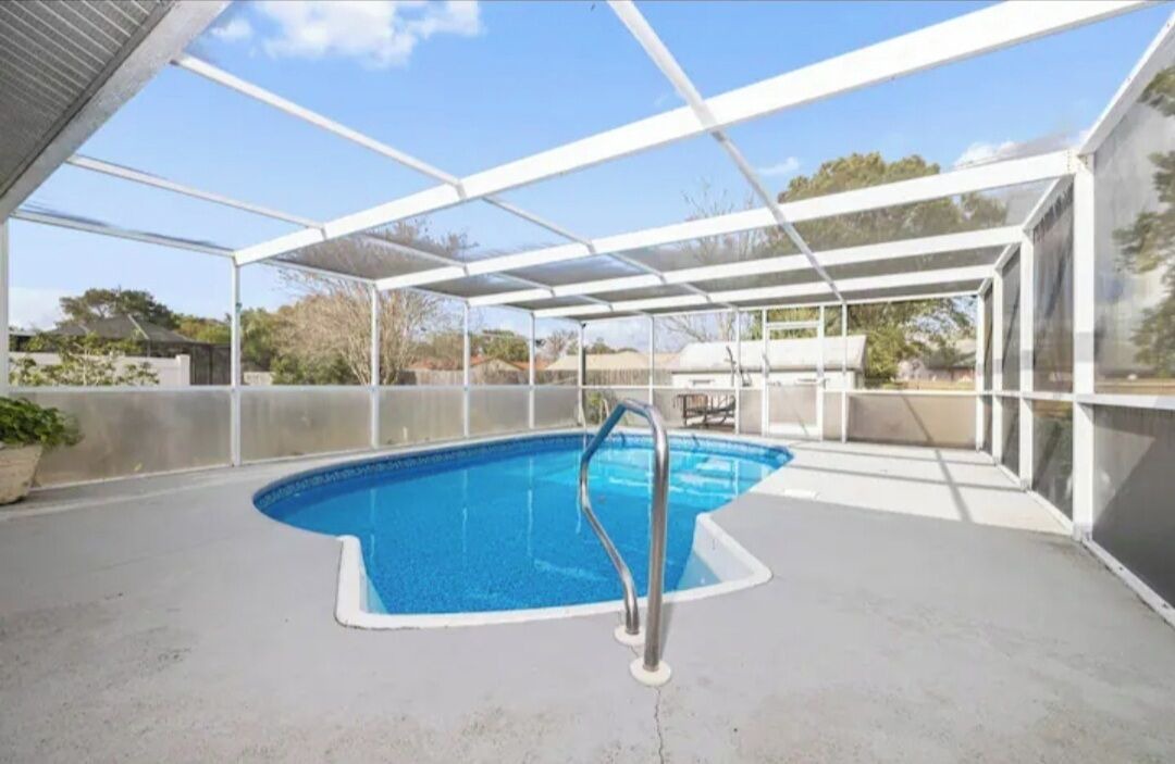 Photo of Outdoor in Berkeley Manor