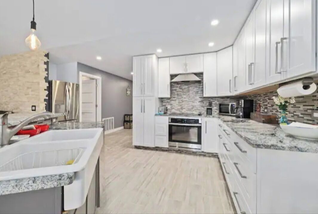 Photo of Kitchen in Berkeley Manor