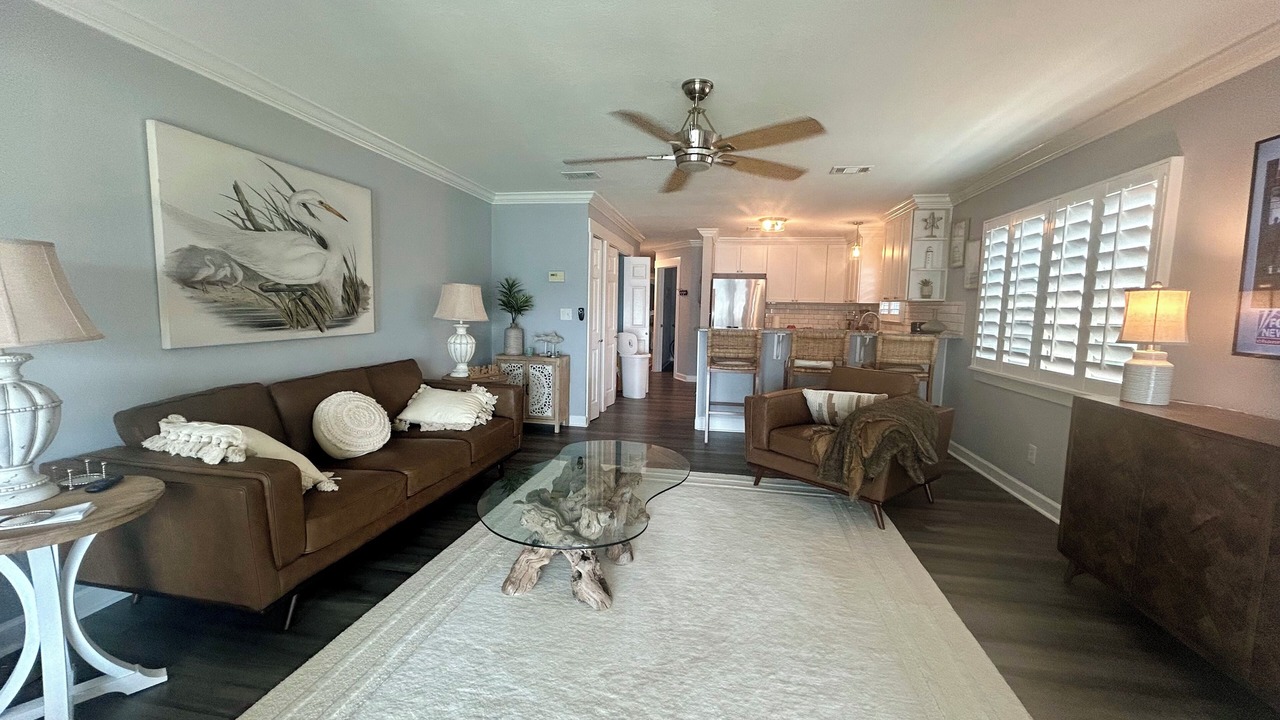Photo of Livingroom in Thomas Drive