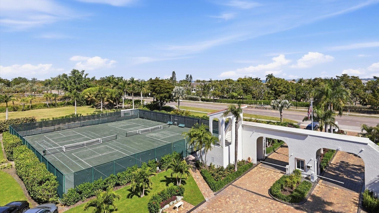 Photo of Others in Longboat Key