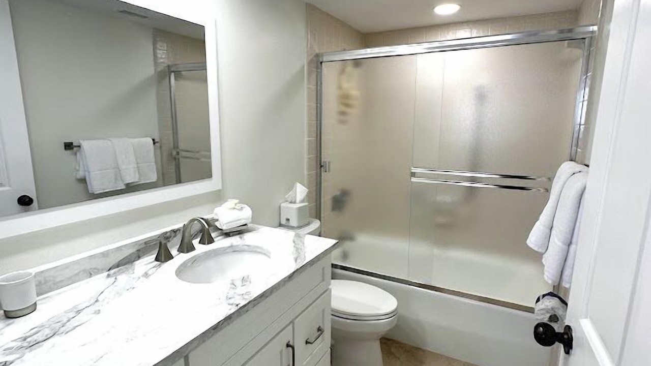 Photo of Bathroom in Longboat Key