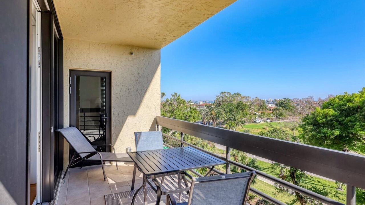 Photo of Patio Balcony in Longboat Key