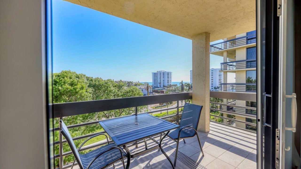 Photo of Patio Balcony in Longboat Key
