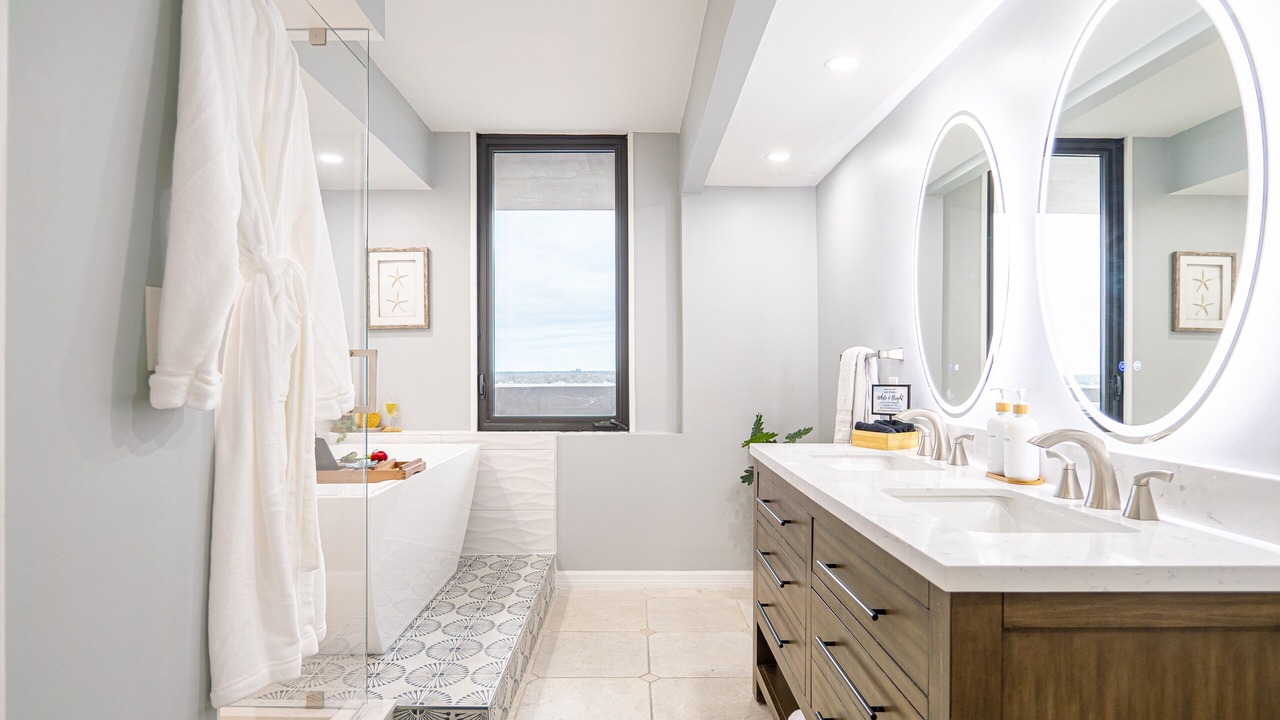 Photo of Bathroom in Daytona Beach