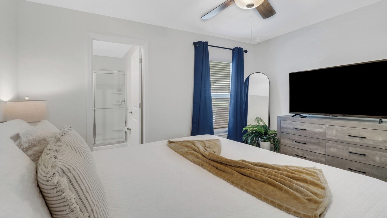 Photo of Bedroom in Diplomat