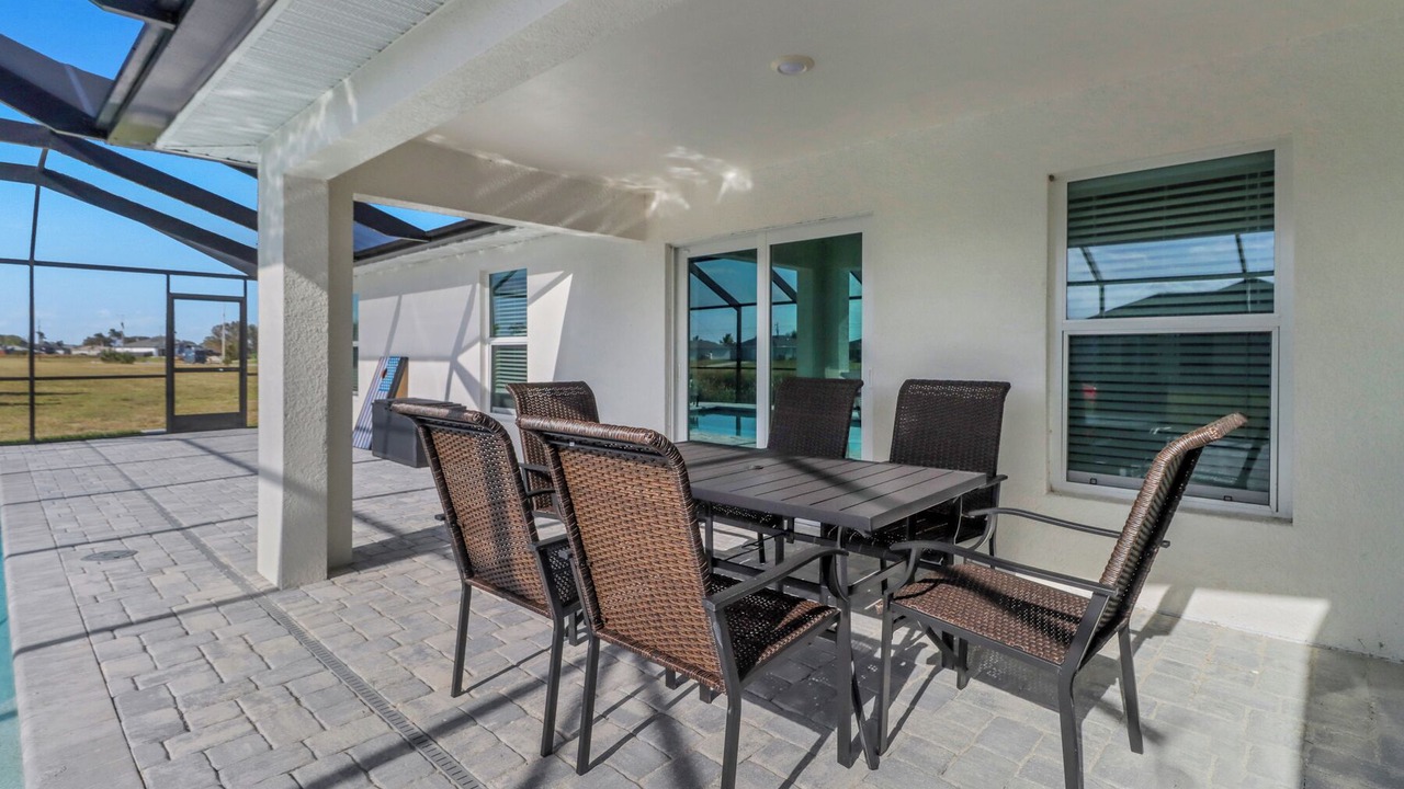 Photo of Outdoor in Diplomat