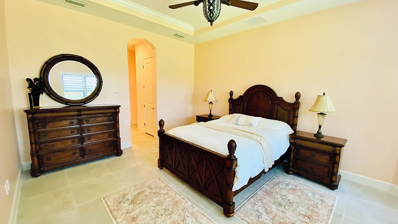 Photo of Bedroom in Naples