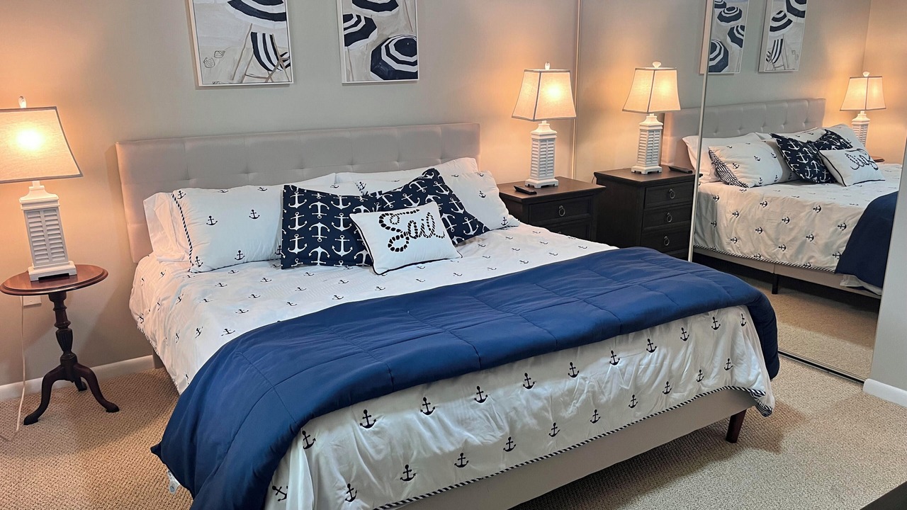 Photo of Bedroom in The Bluffs