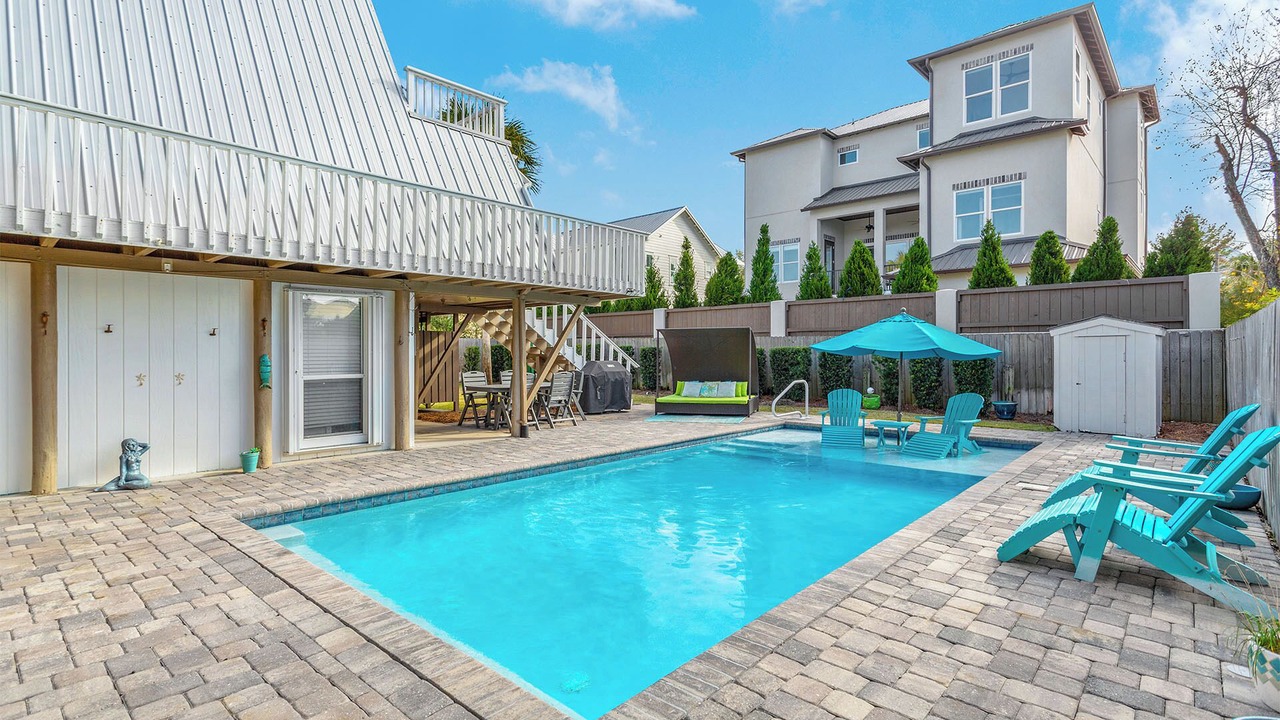 Photo of Outdoor in Gulfview Heights