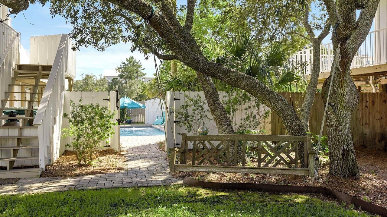 Photo of Outdoor in Gulfview Heights