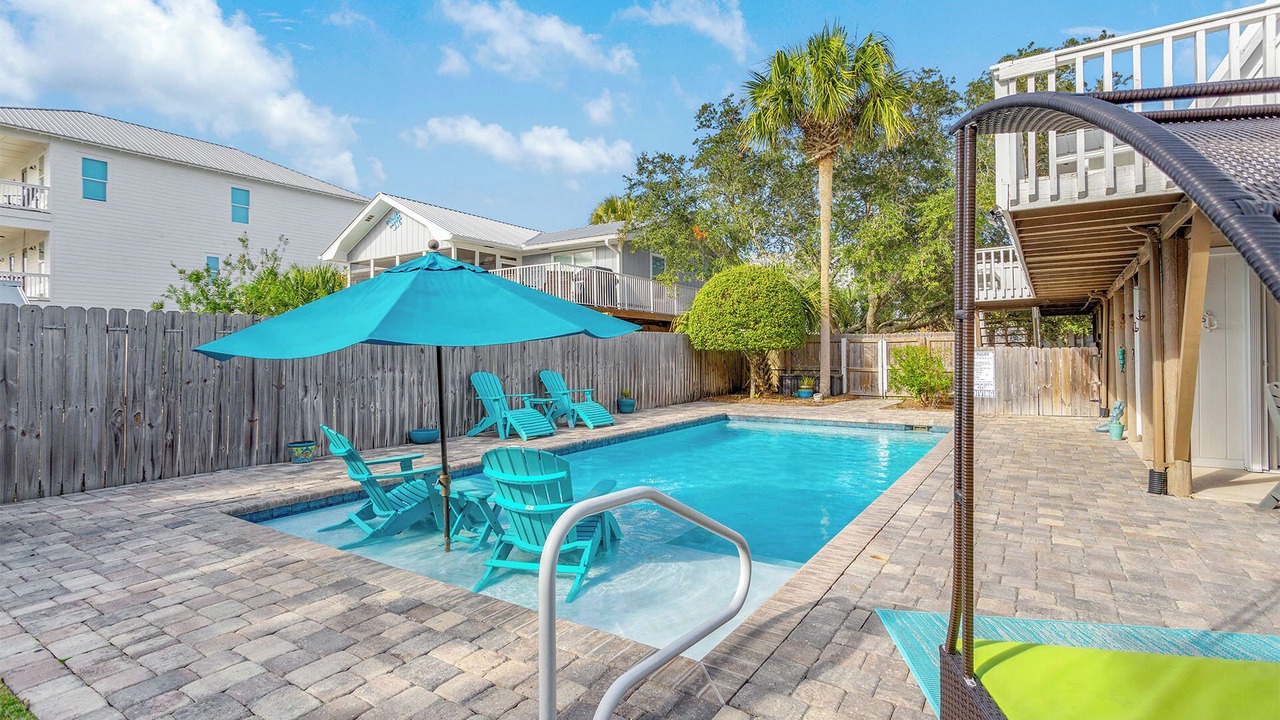 Photo of Outdoor in Gulfview Heights