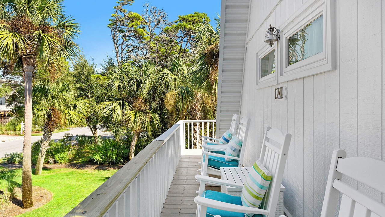 Photo of Patio Balcony in Gulfview Heights