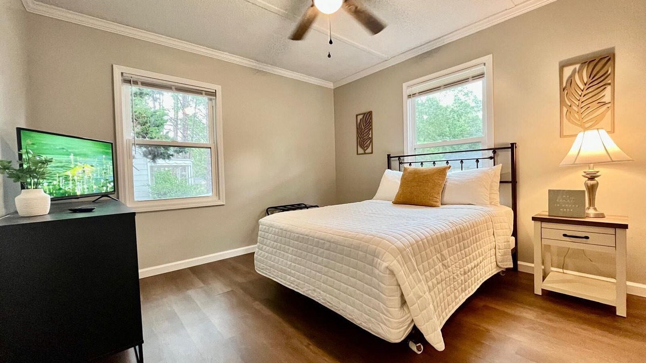 Photo of Bedroom in Waycross