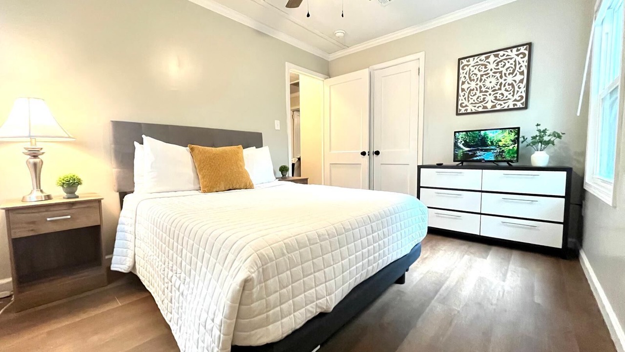 Photo of Bedroom in Waycross