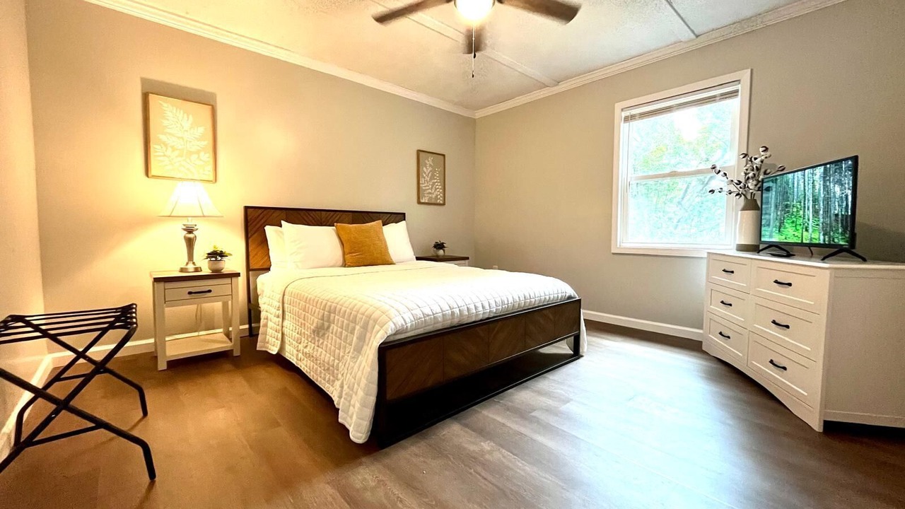 Photo of Bedroom in Waycross