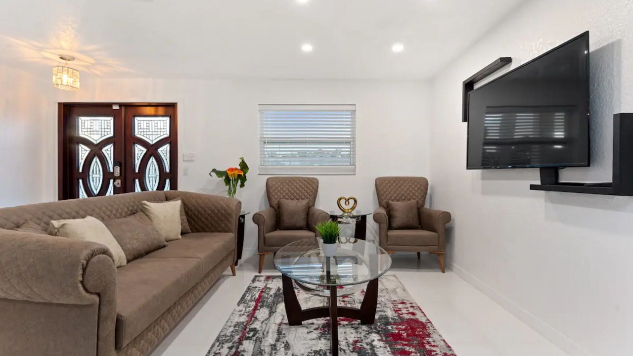Photo of Livingroom in West Palm Beach