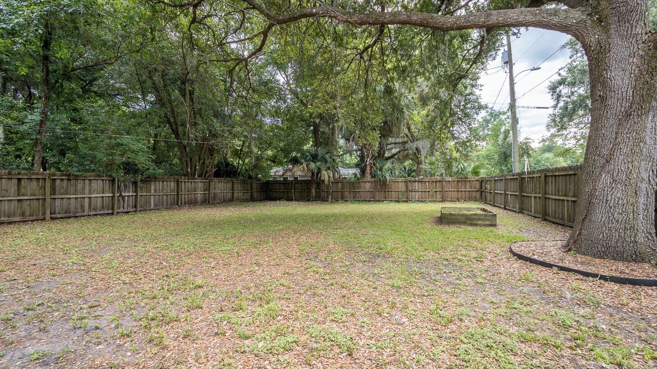 Photo of Others in Gateway Park