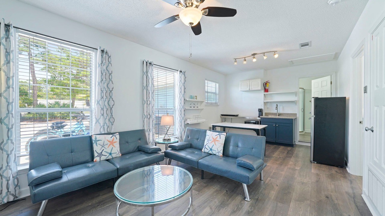 Photo of Bedroom in Gulfview Heights