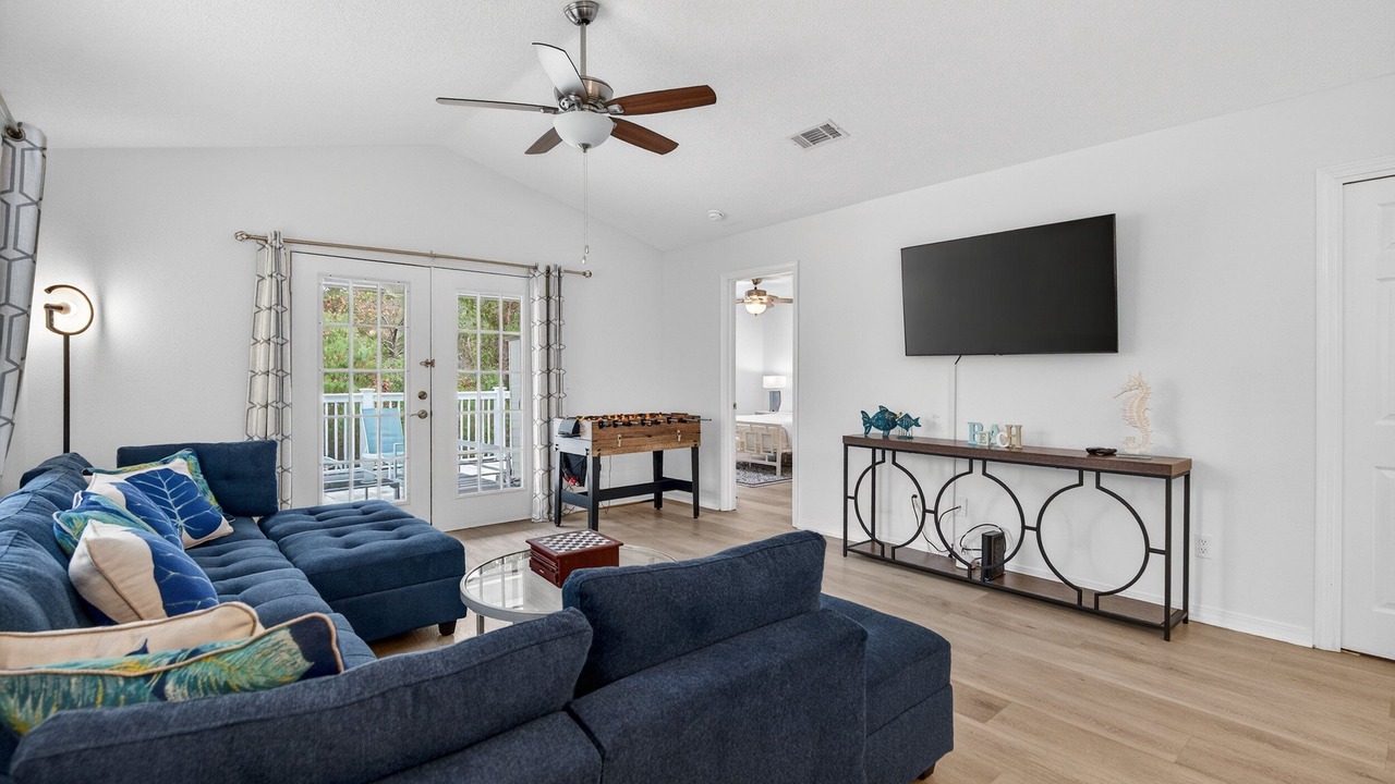 Photo of Bedroom in Gulfview Heights