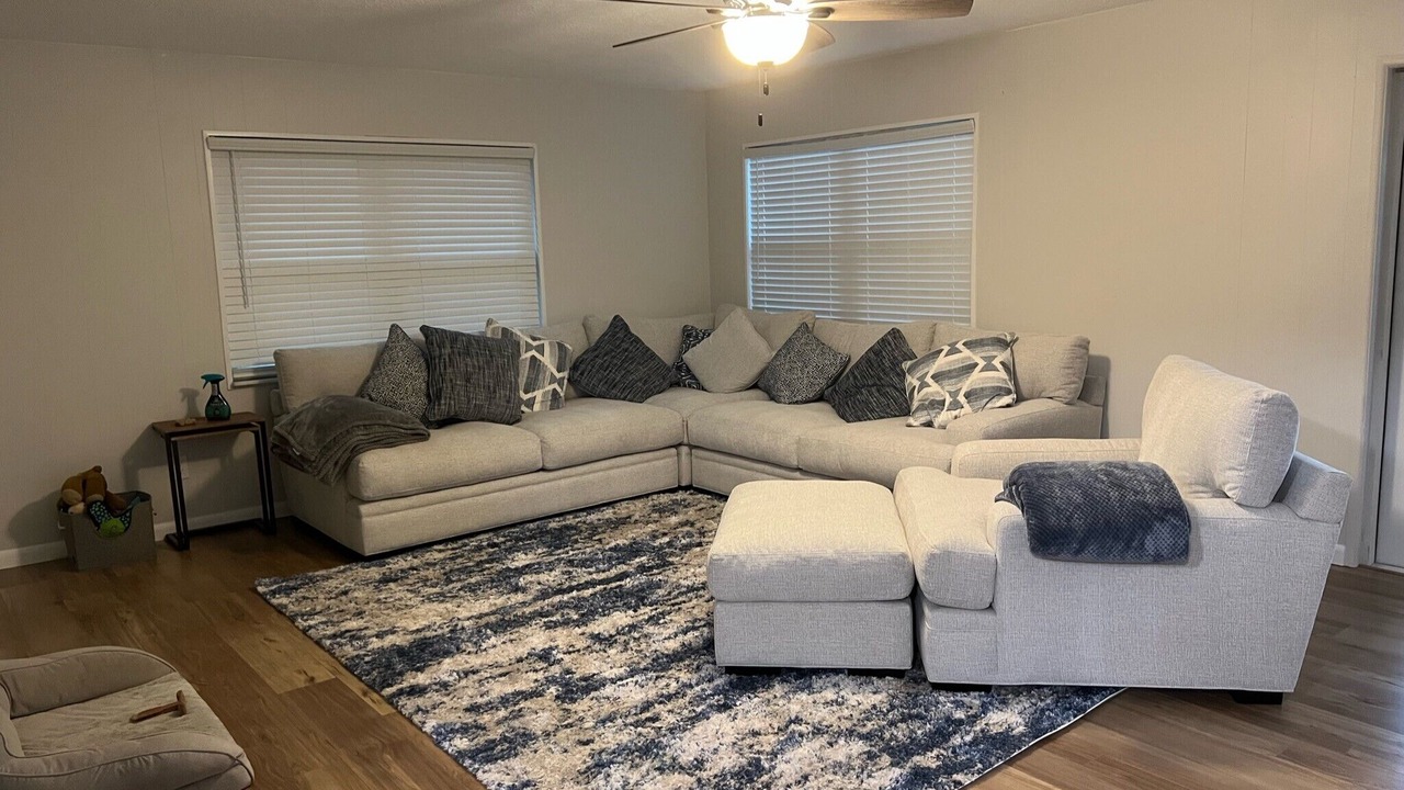 Photo of Livingroom in Pinellas Park