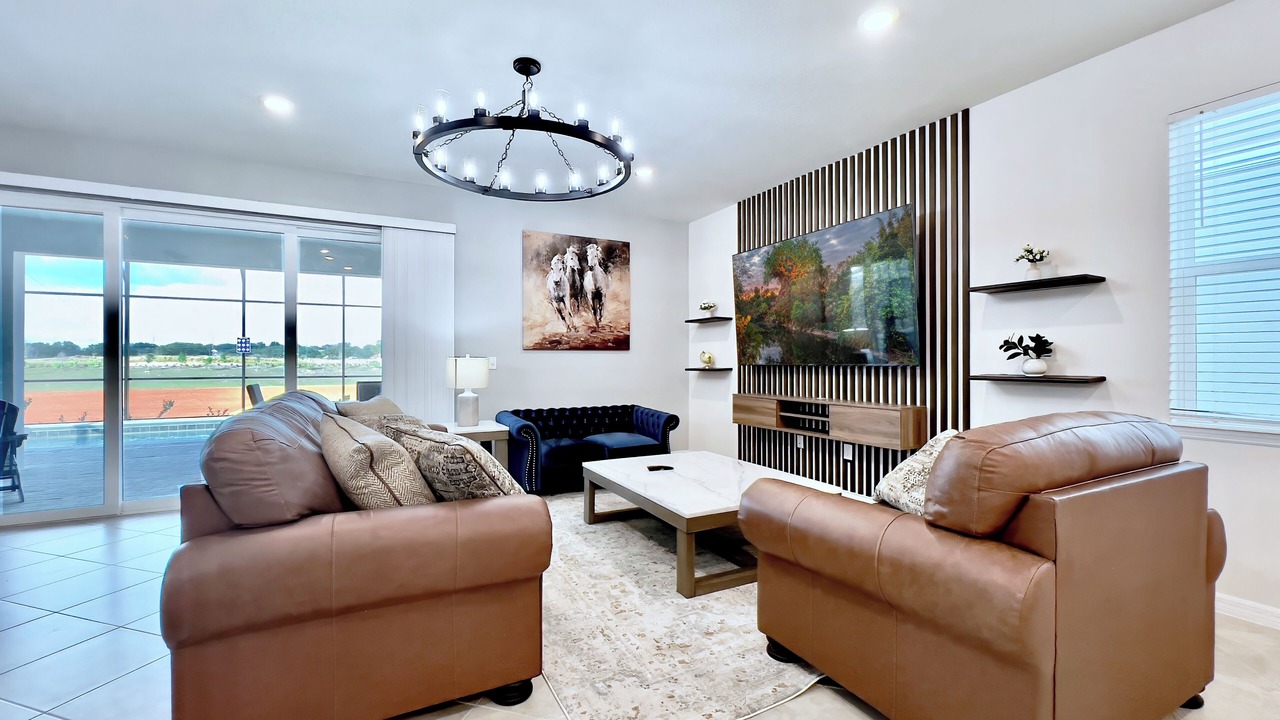 Photo of Livingroom in Four Corners