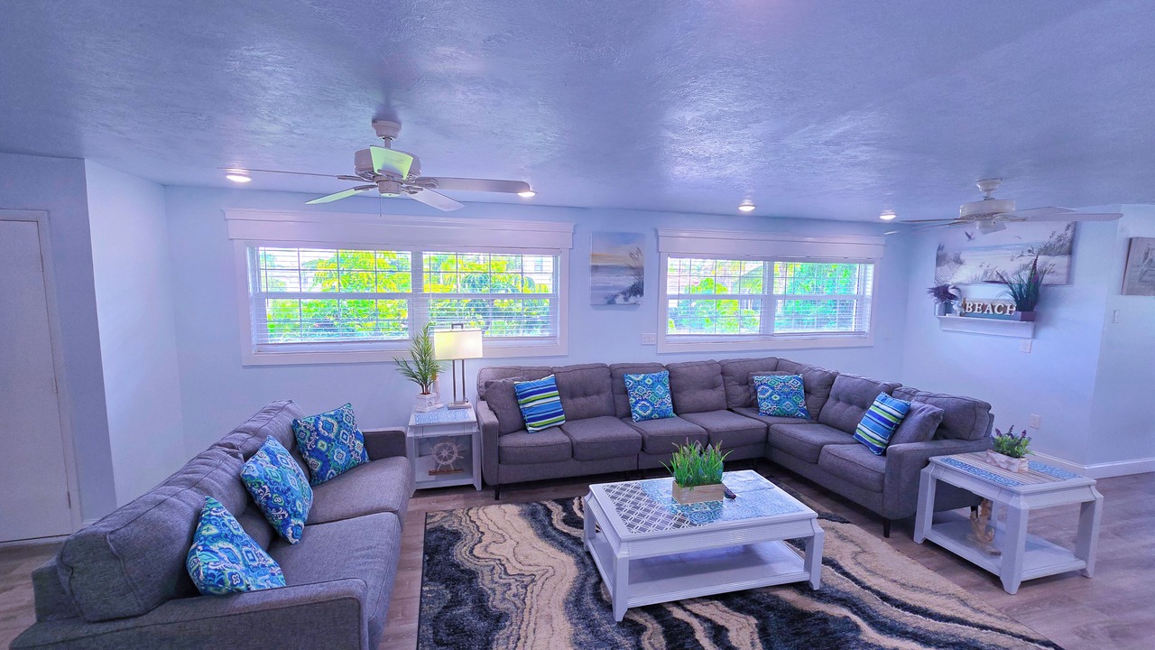 Photo of Livingroom in Siesta Key