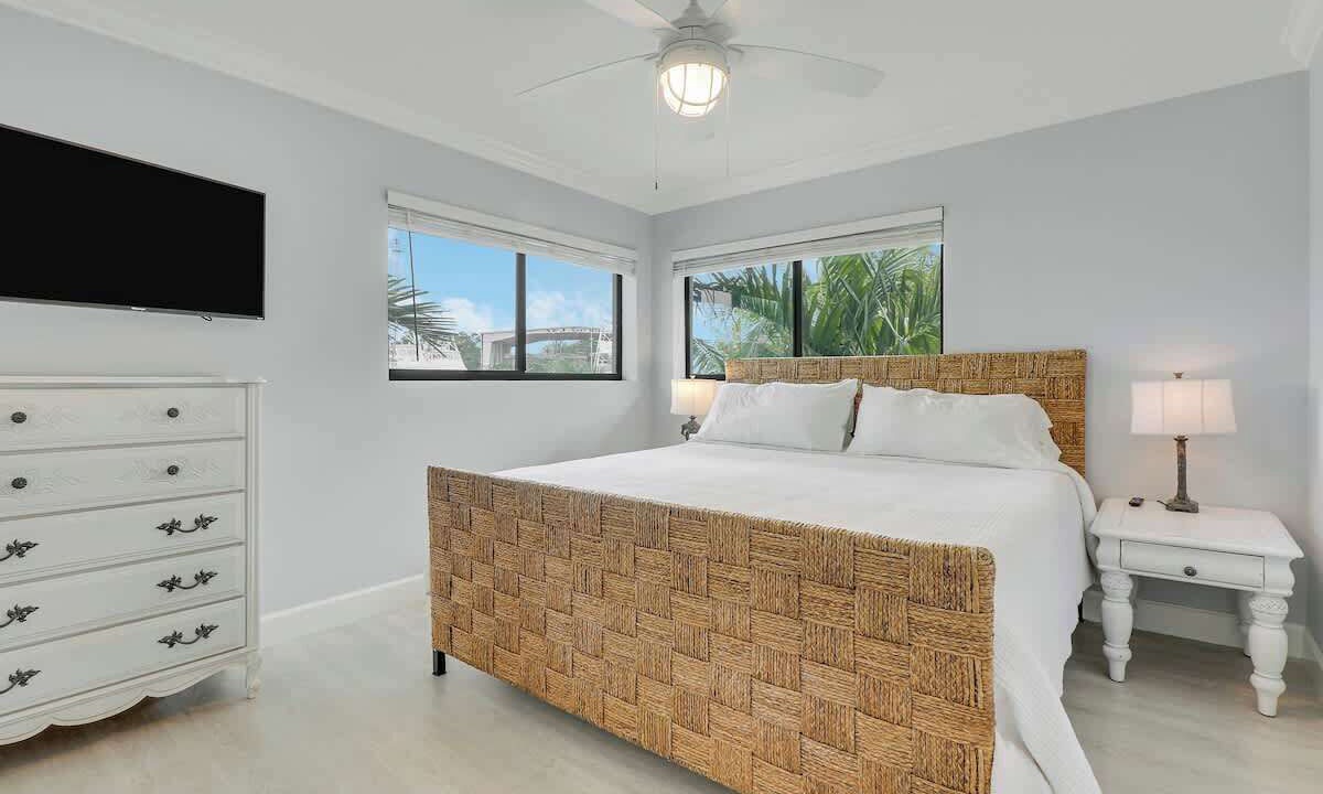 Photo of Bedroom in Stuart