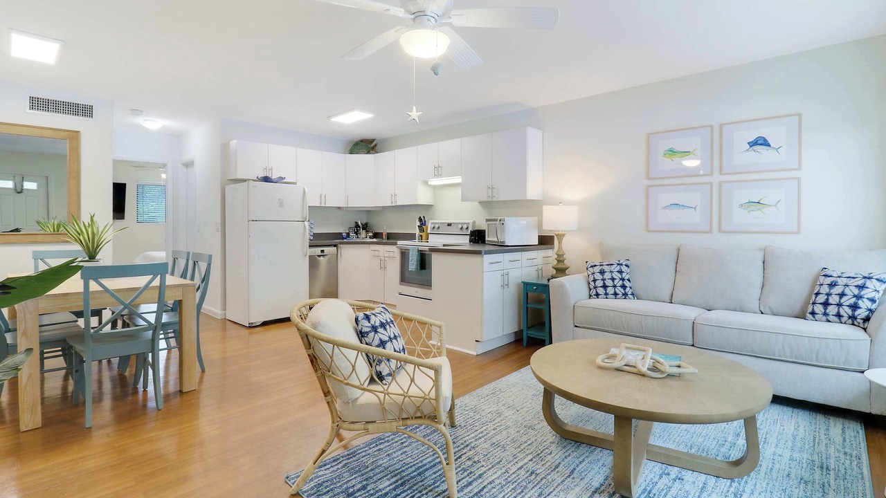 Photo of Livingroom in Stuart