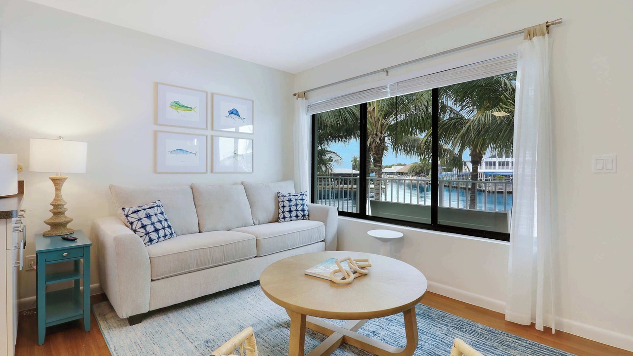 Photo of Livingroom in Stuart
