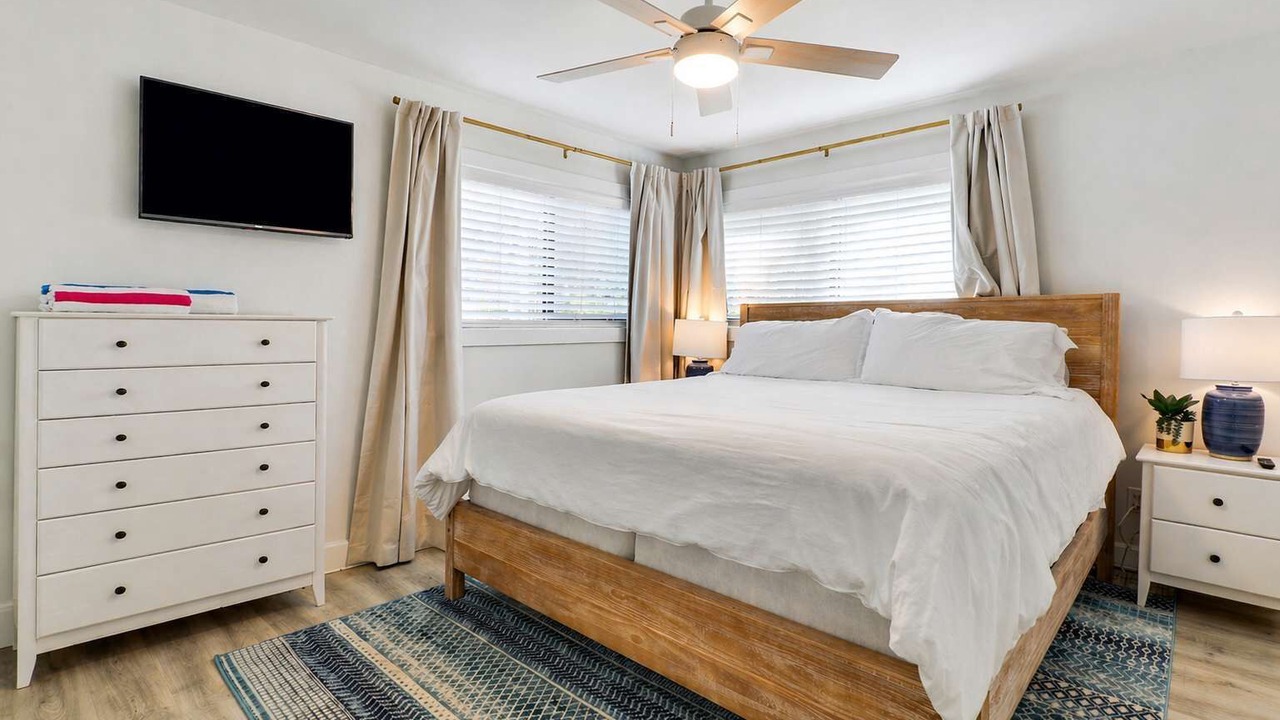 Photo of Bedroom in Stuart