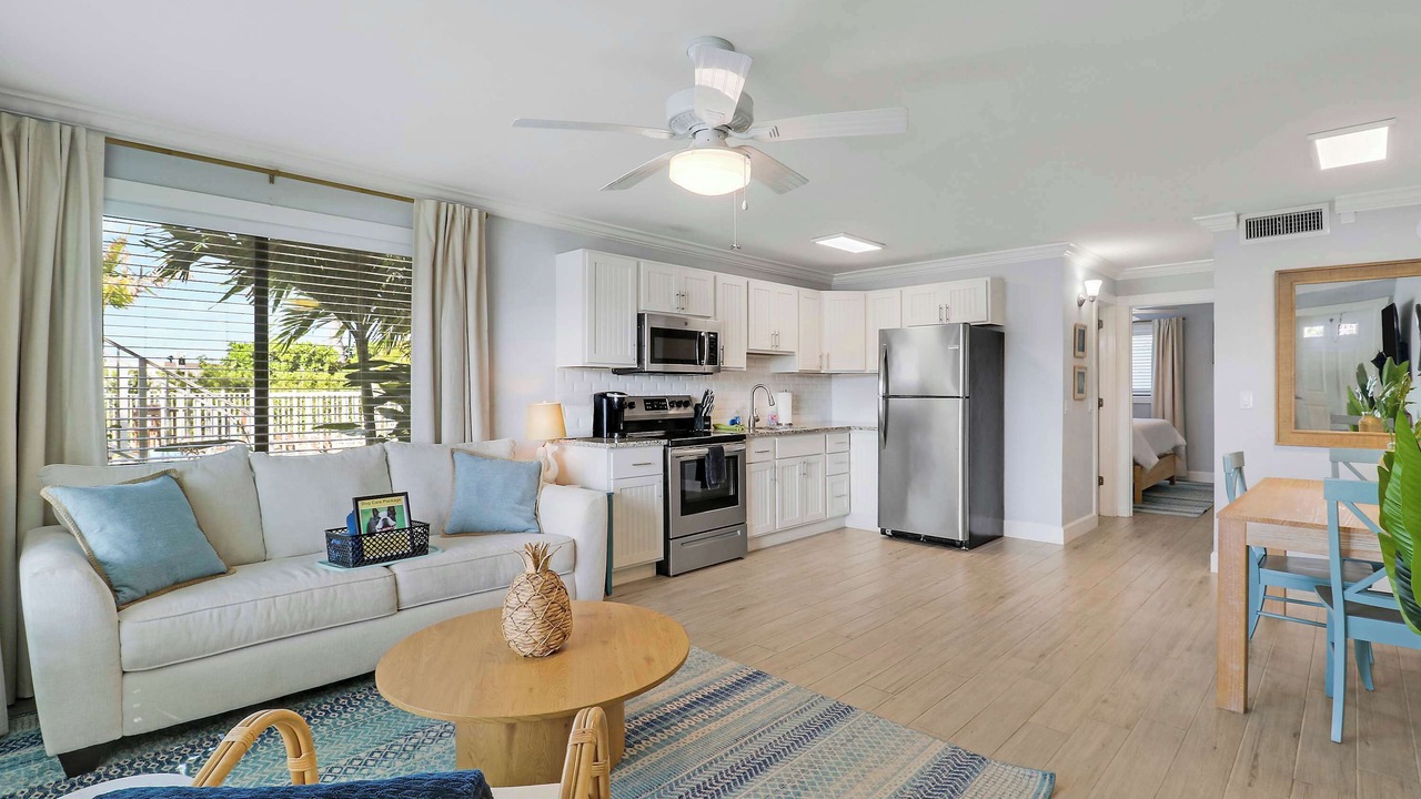 Photo of Livingroom in Stuart