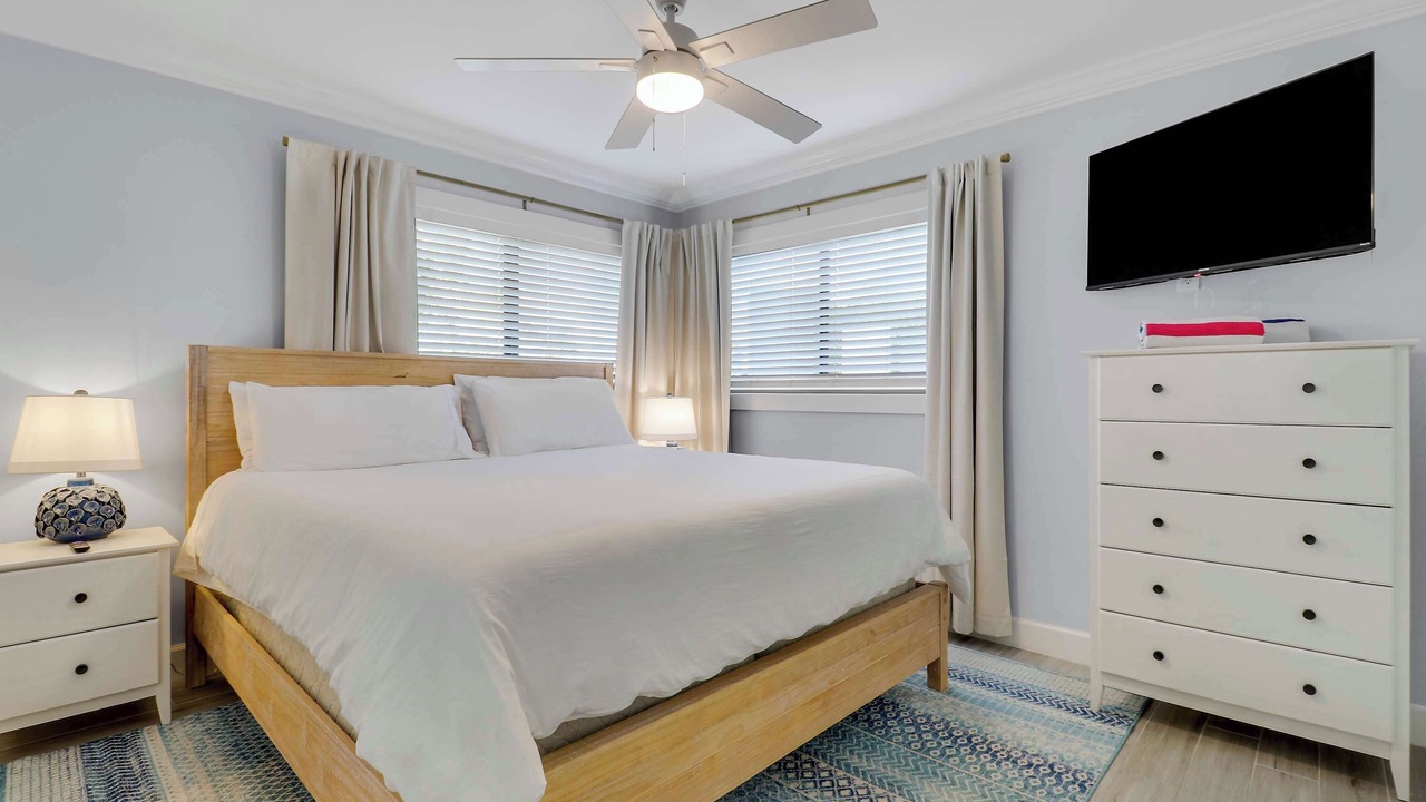 Photo of Bedroom in Stuart