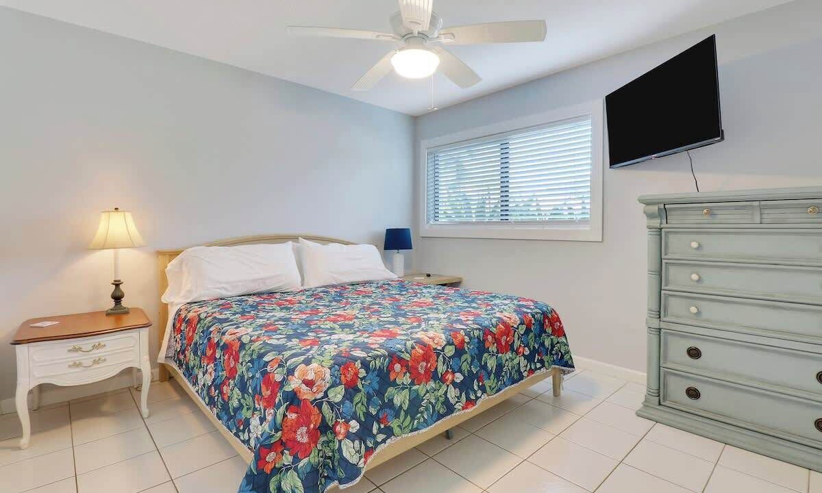 Photo of Bedroom in Stuart