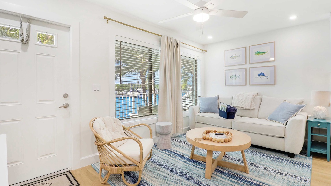 Photo of Livingroom in Stuart