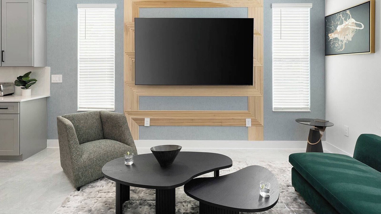 Photo of Livingroom in Florida Center