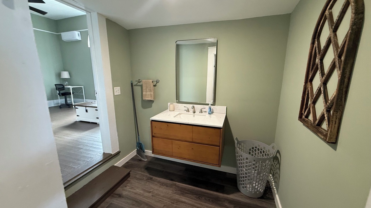 Photo of Bathroom in Americus