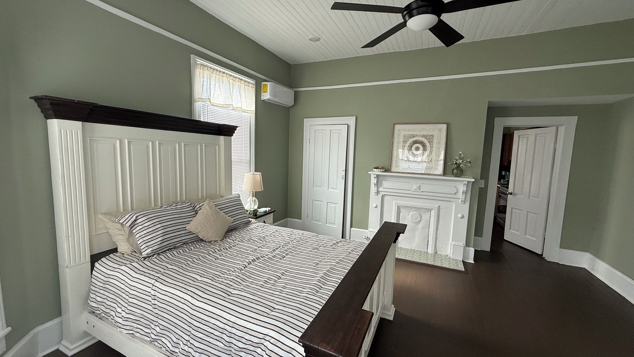 Photo of Bedroom in Americus