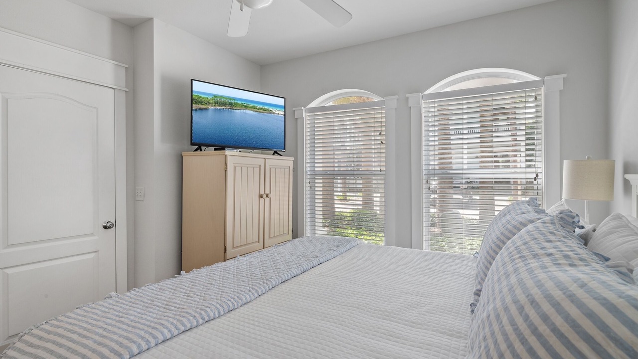 Photo of Bedroom in Treetop