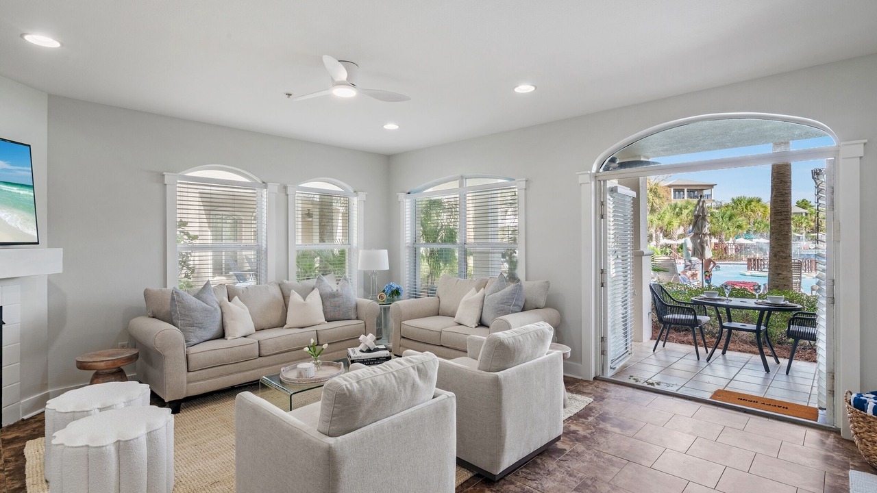 Photo of Livingroom in Treetop