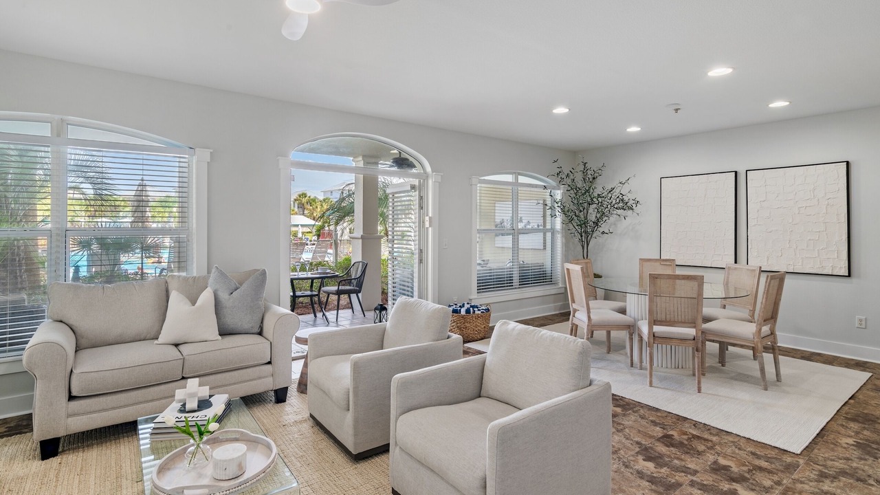Photo of Livingroom in Treetop