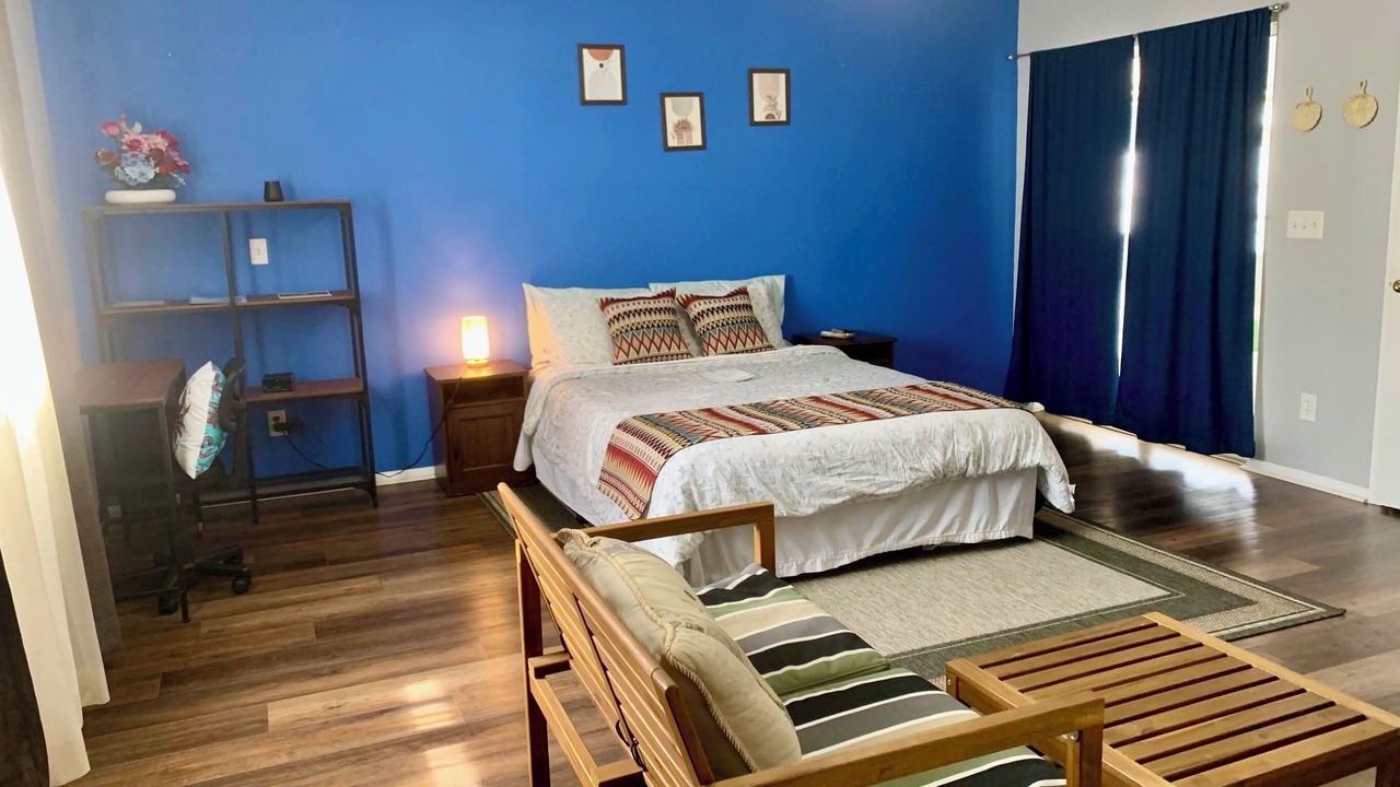 Photo of Bedroom in Pinebrook Estates