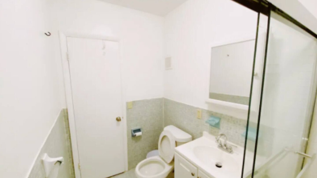 Photo of Bathroom in Coconut Grove