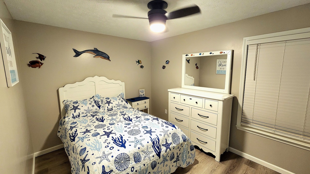 Photo of Bedroom in Biltmore Beach