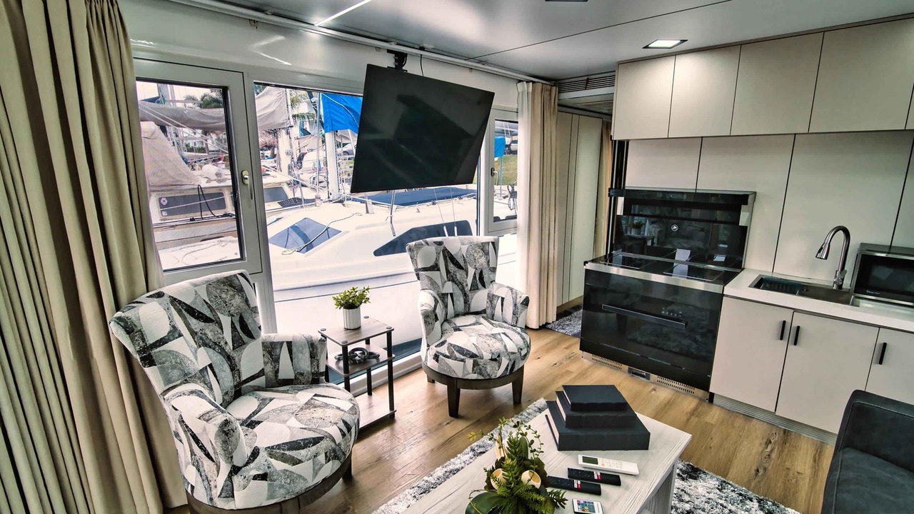 Photo of Livingroom in Merritt Island