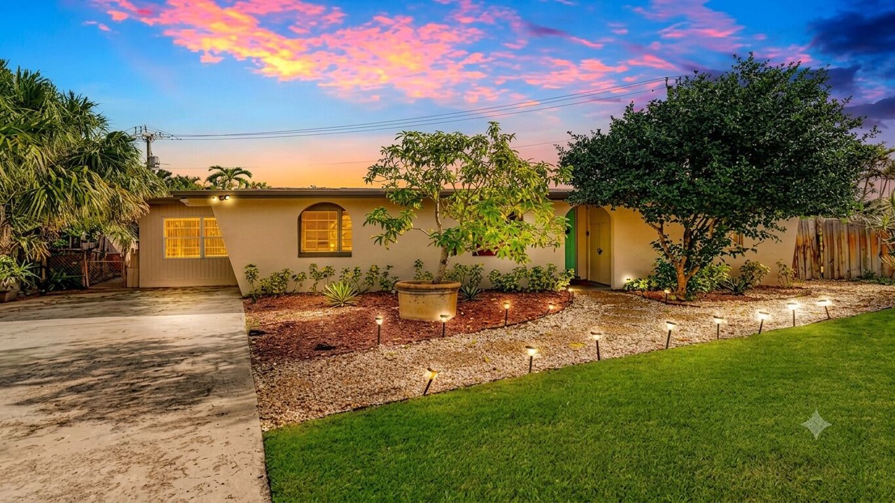 Photo of Outdoor in Pompano Beach