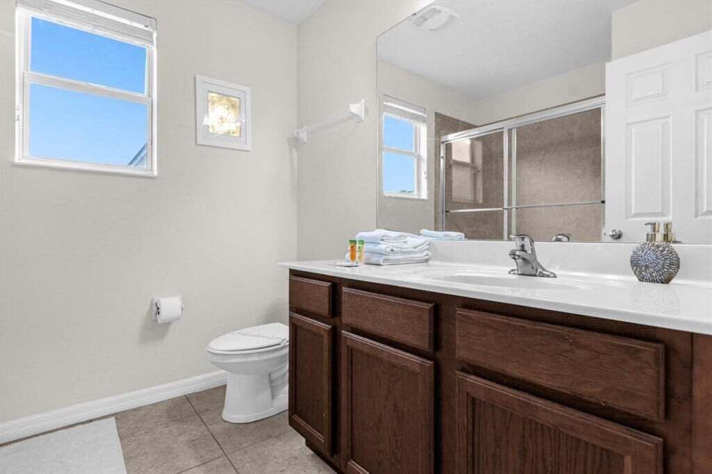 Photo of Bathroom in Veranda Palms